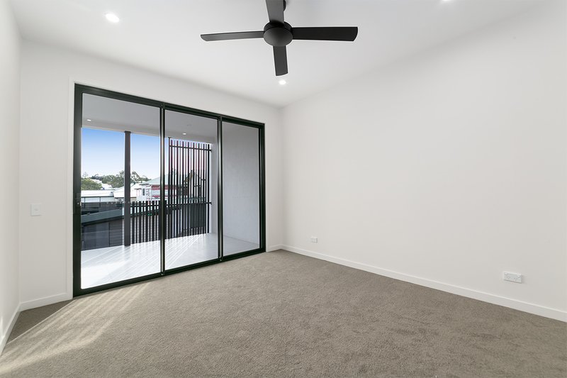 Photo - 17A Lockyer Street, Camp Hill QLD 4152 - Image 12
