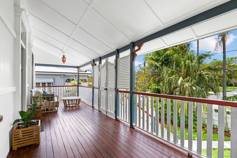 Photo - 17a Marian Street, Coorparoo QLD 4151 - Image 3