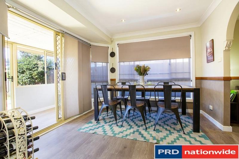 Photo - 17A Paganini Crescent, Claremont Meadows NSW 2747 - Image 6