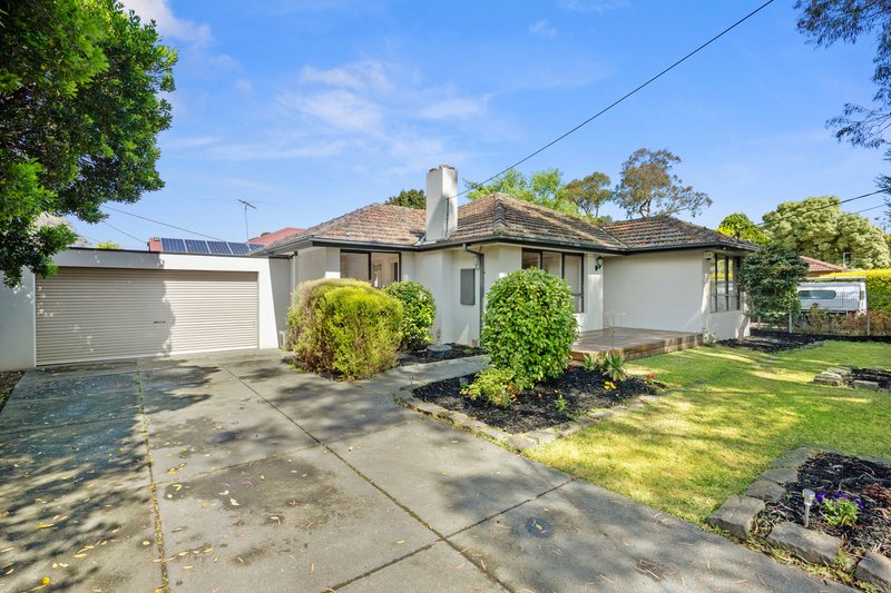 Photo - 17A Parrs Road, Croydon VIC 3136 - Image 2