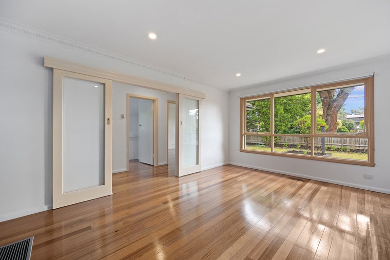 Photo - 17A Parrs Road, Croydon VIC 3136 - Image 5