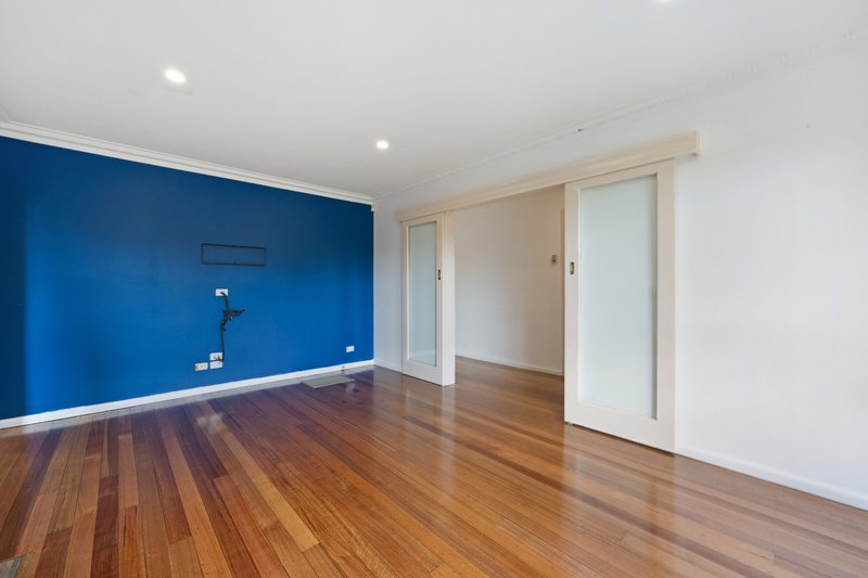 Photo - 17A Parrs Road, Croydon VIC 3136 - Image 7