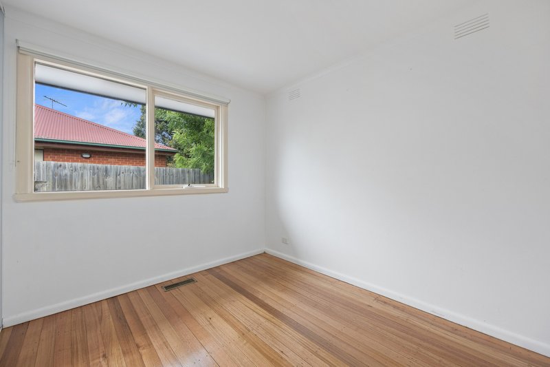 Photo - 17A Parrs Road, Croydon VIC 3136 - Image 11