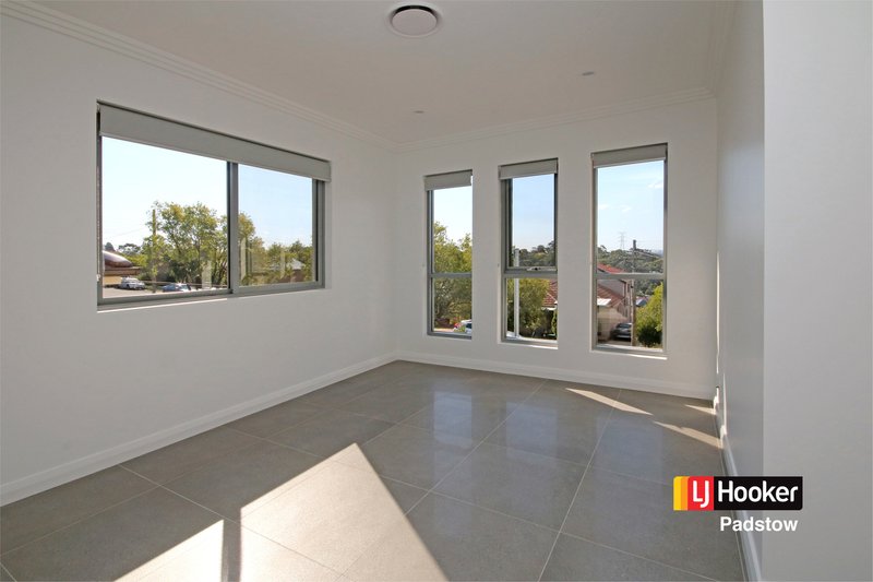 Photo - 17A Richmond Avenue, Padstow Heights NSW 2211 - Image 5