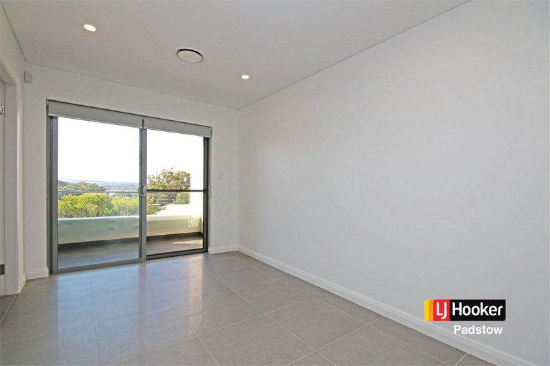Photo - 17A Richmond Avenue, Padstow Heights NSW 2211 - Image 6