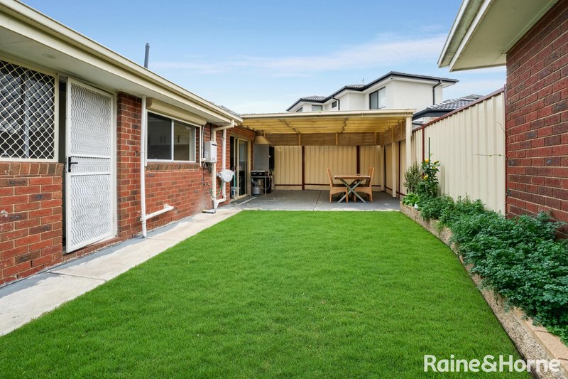 Photo - 17A Sheoak Court, Meadow Heights VIC 3048 - Image 9