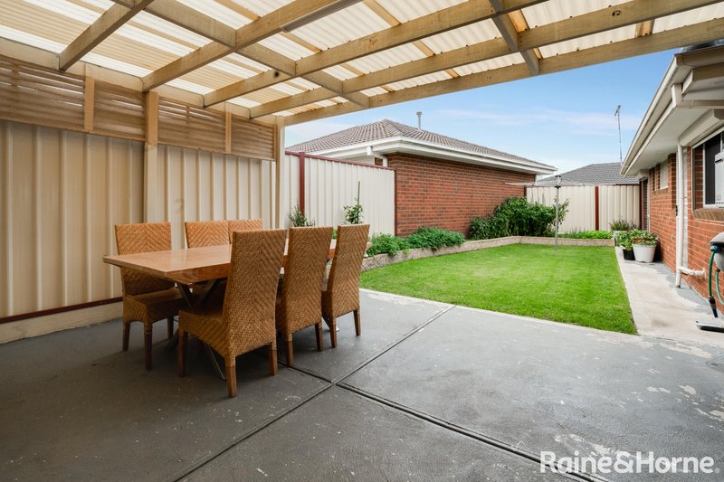 Photo - 17A Sheoak Court, Meadow Heights VIC 3048 - Image 10