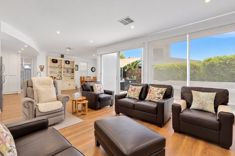 Photo - 17A Sir John Marks Drive, West Lakes SA 5021 - Image 8