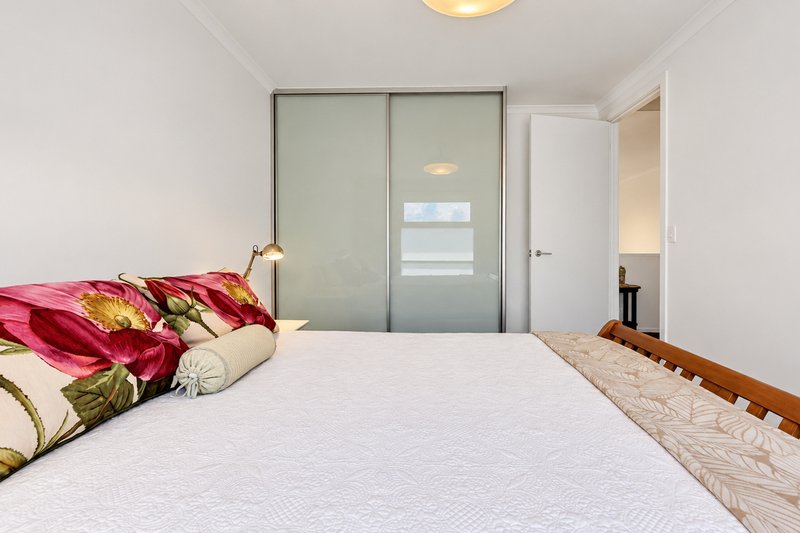 Photo - 17A Sir John Marks Drive, West Lakes SA 5021 - Image 17