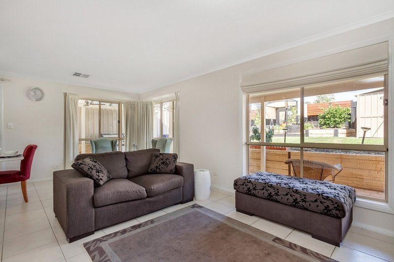 Photo - 17a Tarpeena Avenue, Windsor Gardens SA 5087 - Image 5