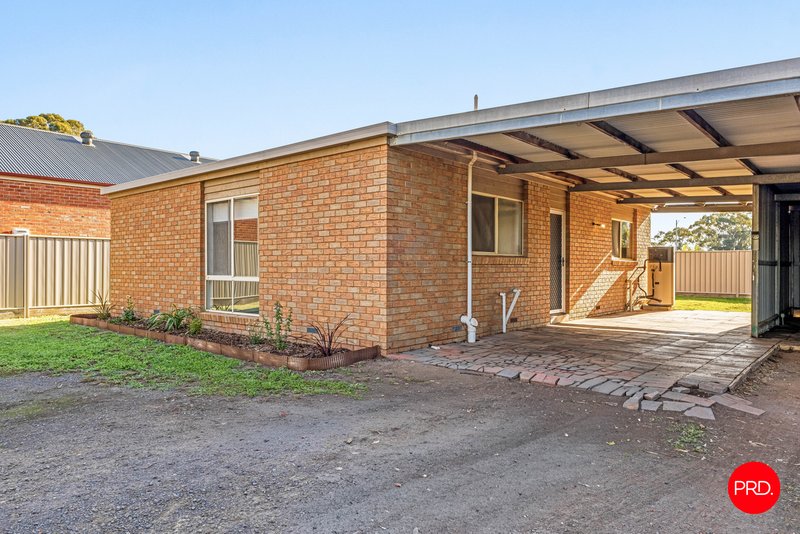 Photo - 1/7A Waratah Road, Huntly VIC 3551 - Image 1