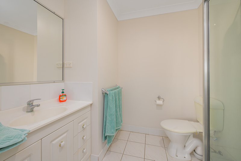 Photo - 17a Whitbread Road, Clinton QLD 4680 - Image 5