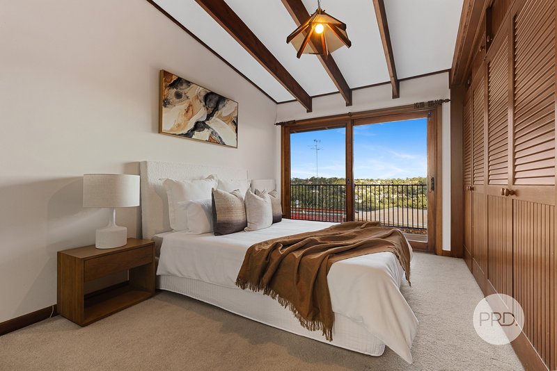 Photo - 17A Woodlands Avenue, Lugarno NSW 2210 - Image 11