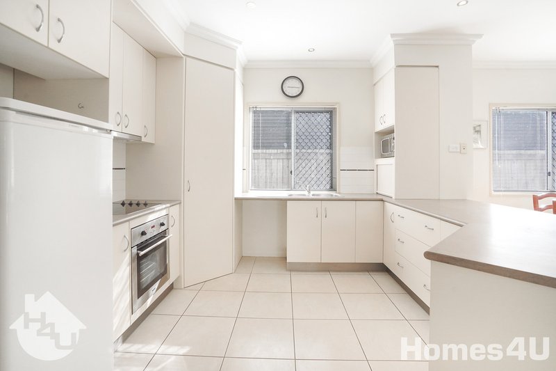 Photo - 17A Yacht Street, Clontarf QLD 4019 - Image 7