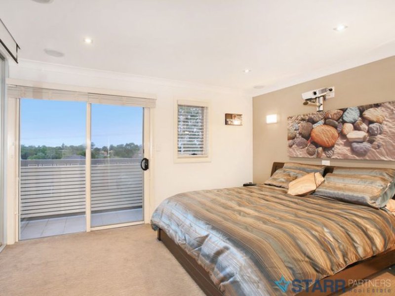 Photo - 17A Yeend Street, Merrylands NSW 2160 - Image 6