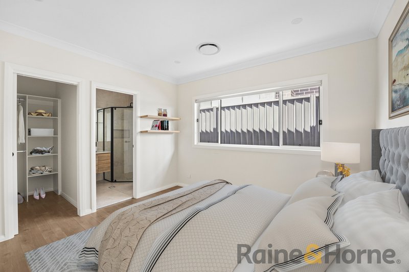 Photo - 17B Gale Street, Oran Park NSW 2570 - Image 5