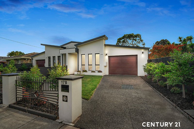 17b Jacobs Drive, Clarinda VIC 3169