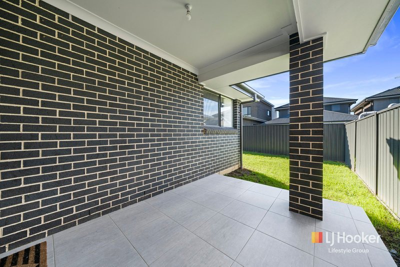 Photo - 17B Livesy Street, Oran Park NSW 2570 - Image 10