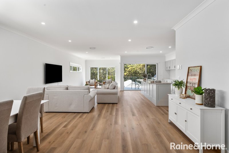 Photo - 17B Molloy Street, Mollymook NSW 2539 - Image 5