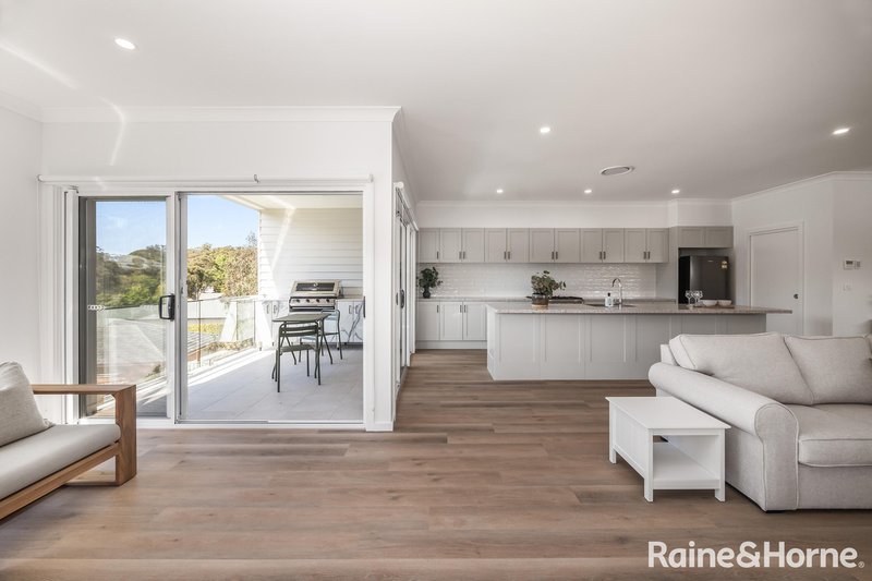 Photo - 17B Molloy Street, Mollymook NSW 2539 - Image 7
