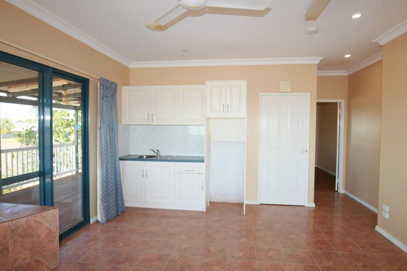 Photo - 17B Simpson Street, Nickol WA 6714 - Image 8