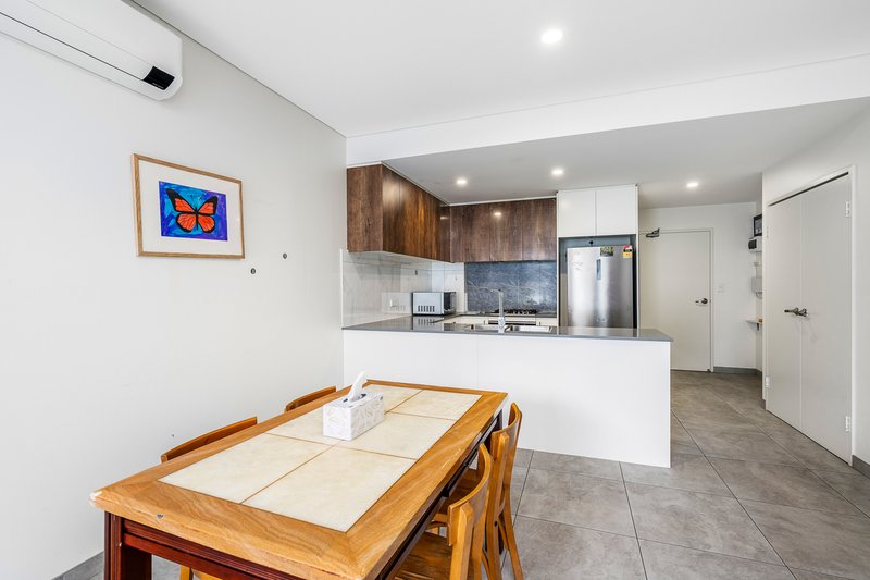 Photo - 17b/35 Toongabbie Road, Toongabbie NSW 2146 - Image 3