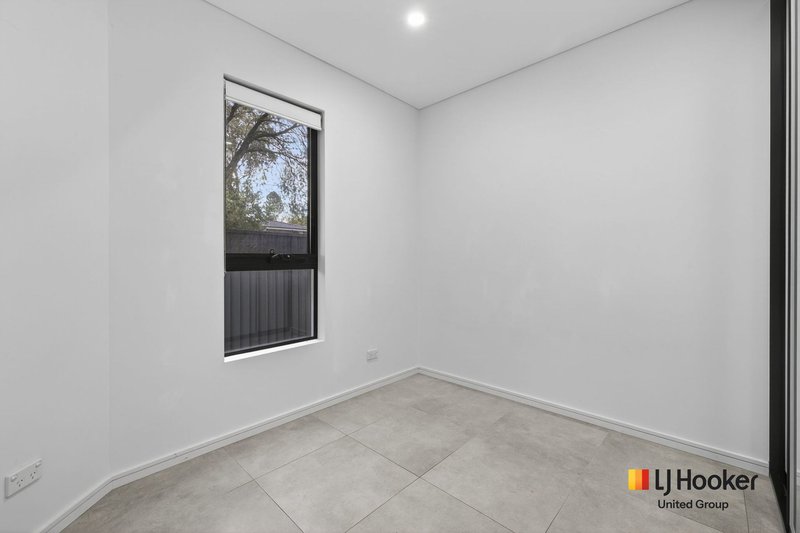Photo - 17C Lomani Street, Busby NSW 2168 - Image 4