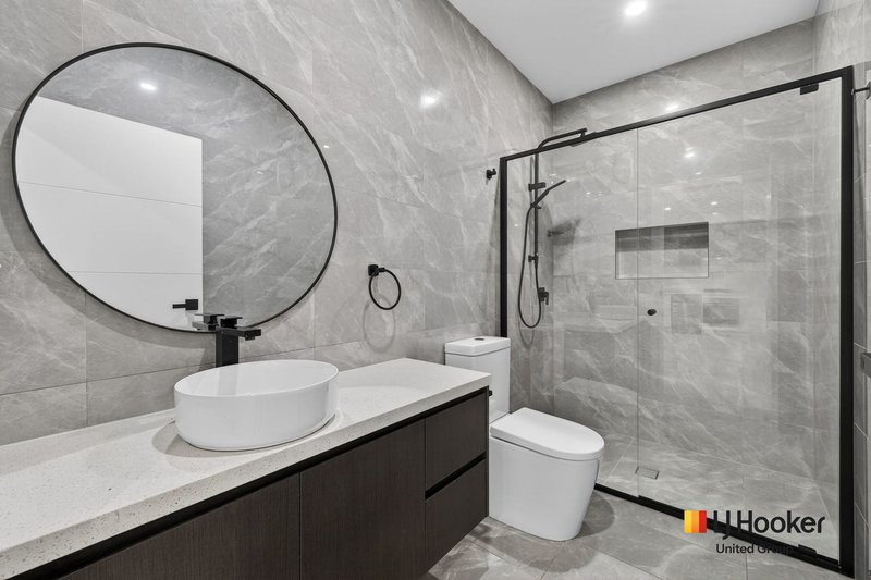 Photo - 17C Lomani Street, Busby NSW 2168 - Image 5