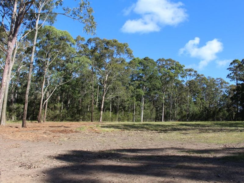 Photo - 17C Woodlands Drive, Hallidays Point NSW 2430 - Image 2