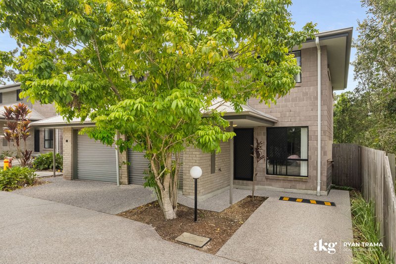 Photo - 1/8-12 Wattlebrush Court, Park Ridge QLD 4125 - Image 1