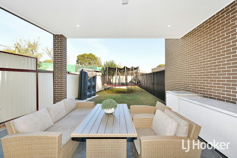 Photo - 18 & 18A Bennett Street, Bass Hill NSW 2197 - Image 12