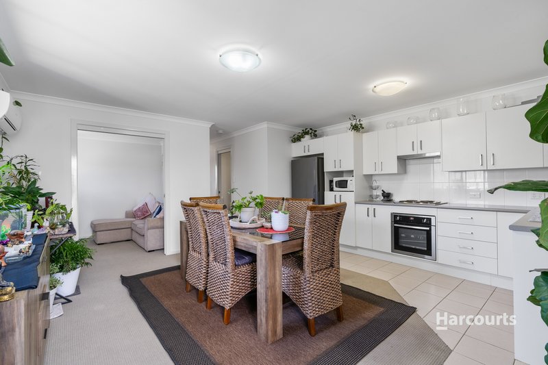 Photo - 18 & 18A Booyong Avenue, Ulladulla NSW 2539 - Image 2