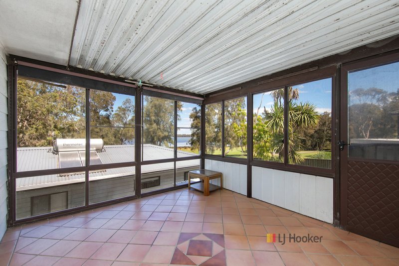 Photo - 18 & 18a Liamena Avenue, San Remo NSW 2262 - Image 6