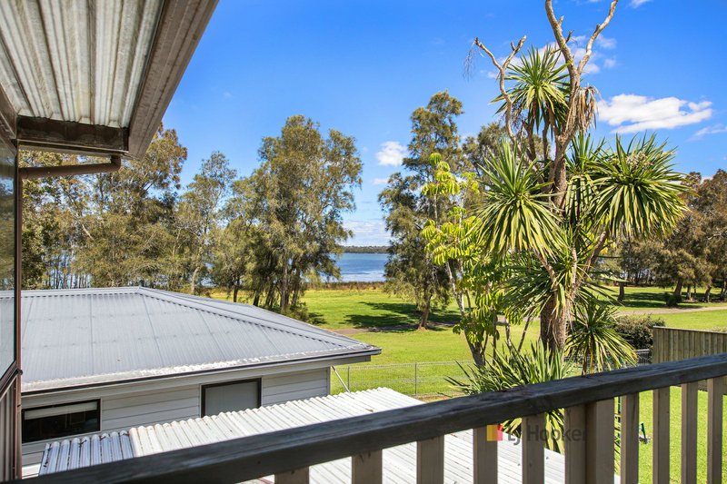 Photo - 18 & 18a Liamena Avenue, San Remo NSW 2262 - Image 7