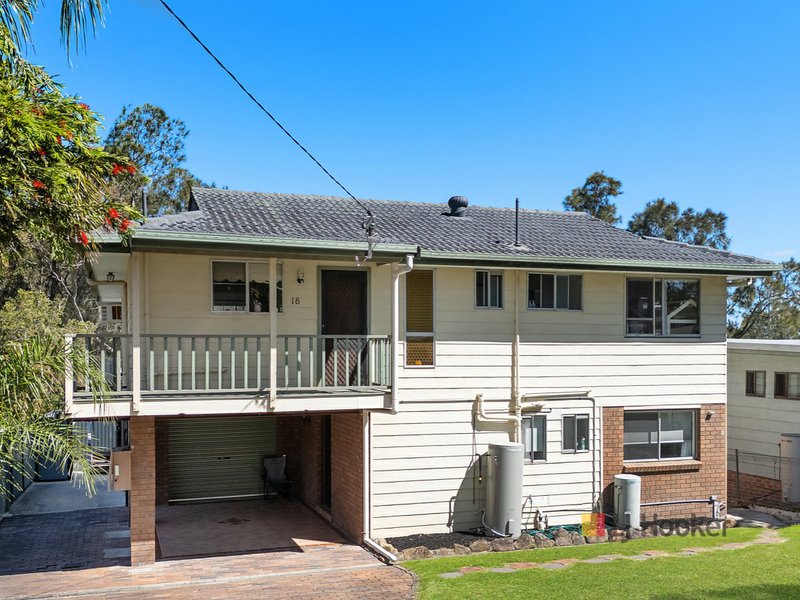 Photo - 18 & 18a Liamena Avenue, San Remo NSW 2262 - Image 11