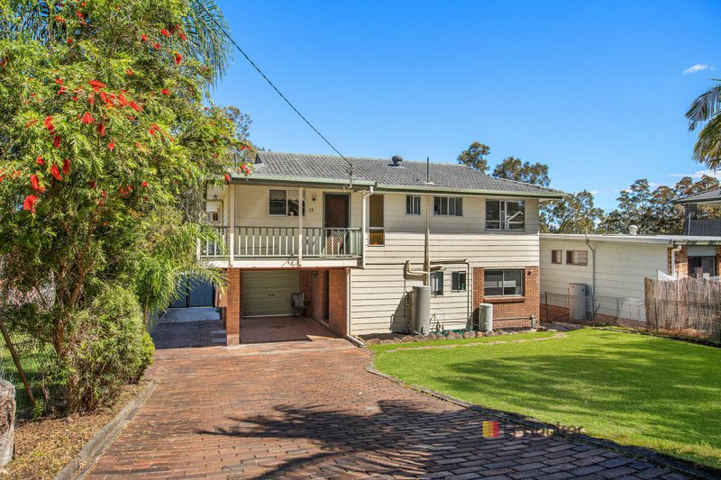 Photo - 18 & 18a Liamena Avenue, San Remo NSW 2262 - Image 25