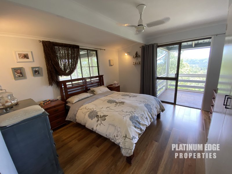 Photo - 18-20 Farwell Close, Kooralbyn QLD 4285 - Image 6