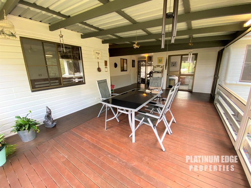 Photo - 18-20 Farwell Close, Kooralbyn QLD 4285 - Image 11