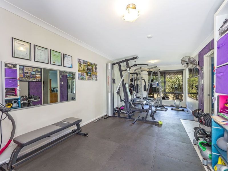 Photo - 18 - 20 Forestpark Place, Upper Caboolture QLD 4510 - Image 13