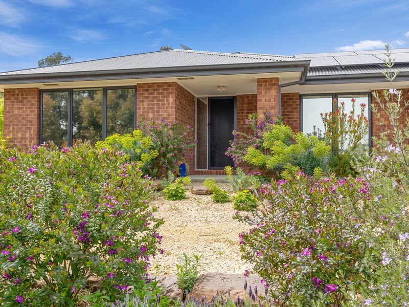 Photo - 18-20 Scarlett Street, Avenel VIC 3664 - Image 6