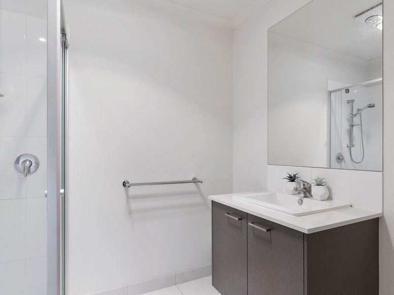 Photo - 18-20 Scarlett Street, Avenel VIC 3664 - Image 12