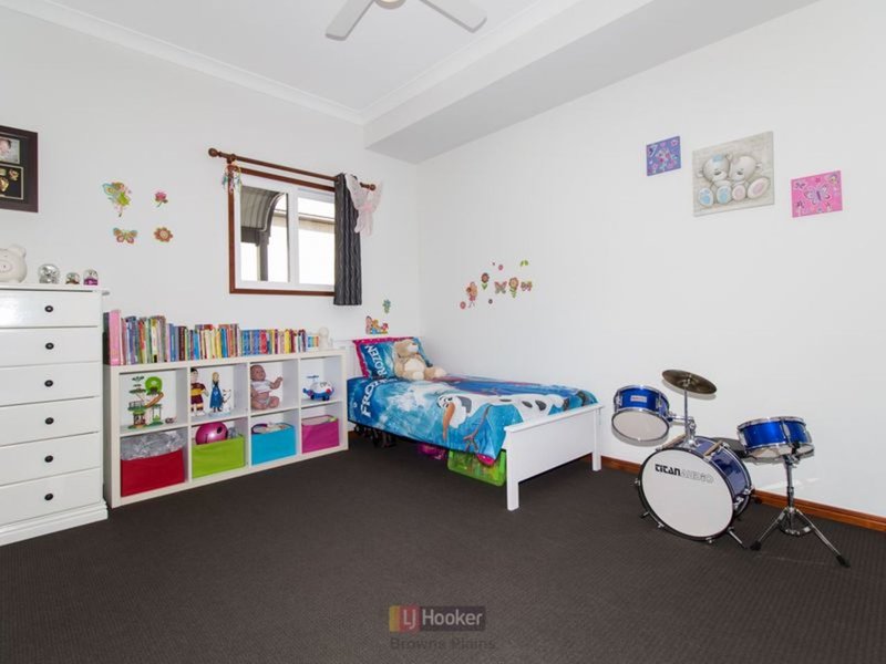 Photo - 18-20 Tigercat Court, Greenbank QLD 4124 - Image 7