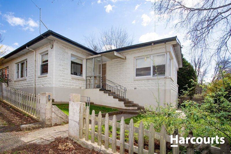 Photo - 18-20 West Barrack Street, Deloraine TAS 7304 - Image 4