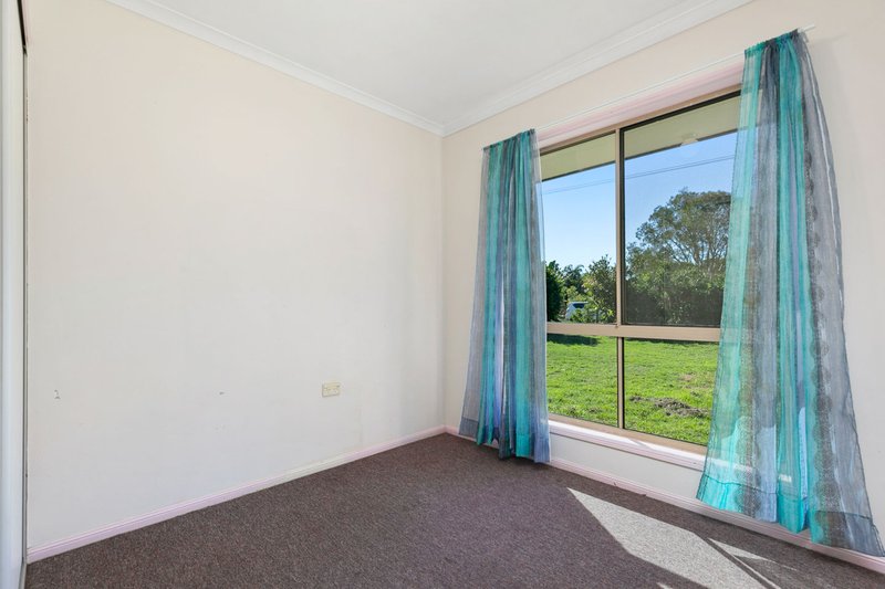 Photo - 18-22 Keith Street, Burrum River QLD 4659 - Image 6