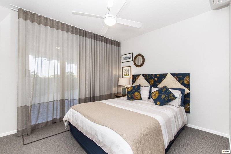 Photo - 1/8-32 Stanley Street, Townsville City QLD 4810 - Image 9