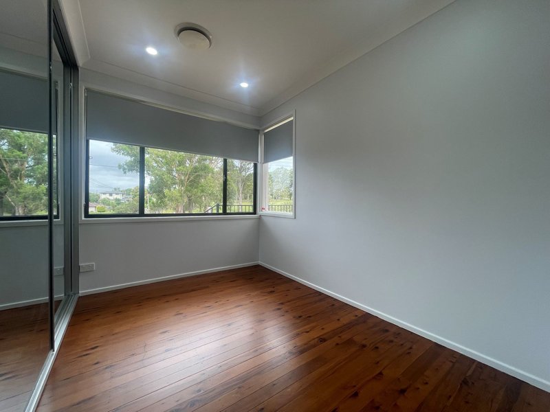 Photo - 18 Abercrombie Avenue, Seven Hills NSW 2147 - Image 4