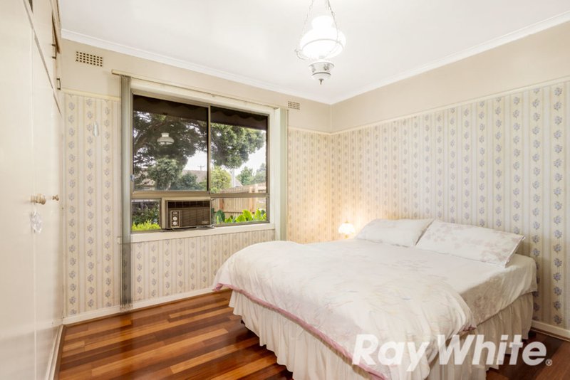 Photo - 18 Achilles Street, Heidelberg West VIC 3081 - Image 4