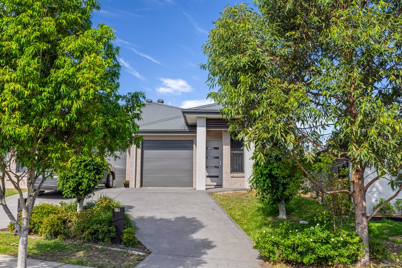 Photo - 1/8 Acmena Street, Gillieston Heights NSW 2321 - Image 1