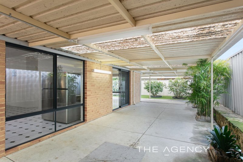 Photo - 18 Adelphi Court, Marangaroo WA 6064 - Image 17