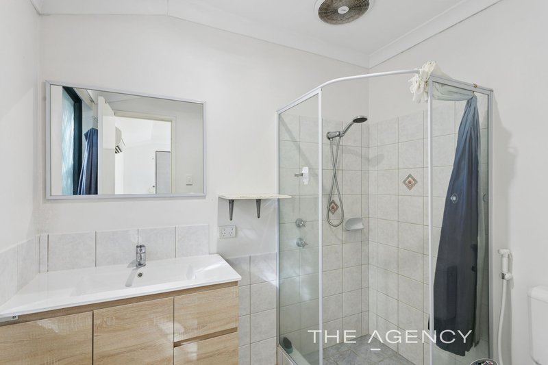 Photo - 18 Adelphi Court, Marangaroo WA 6064 - Image 25